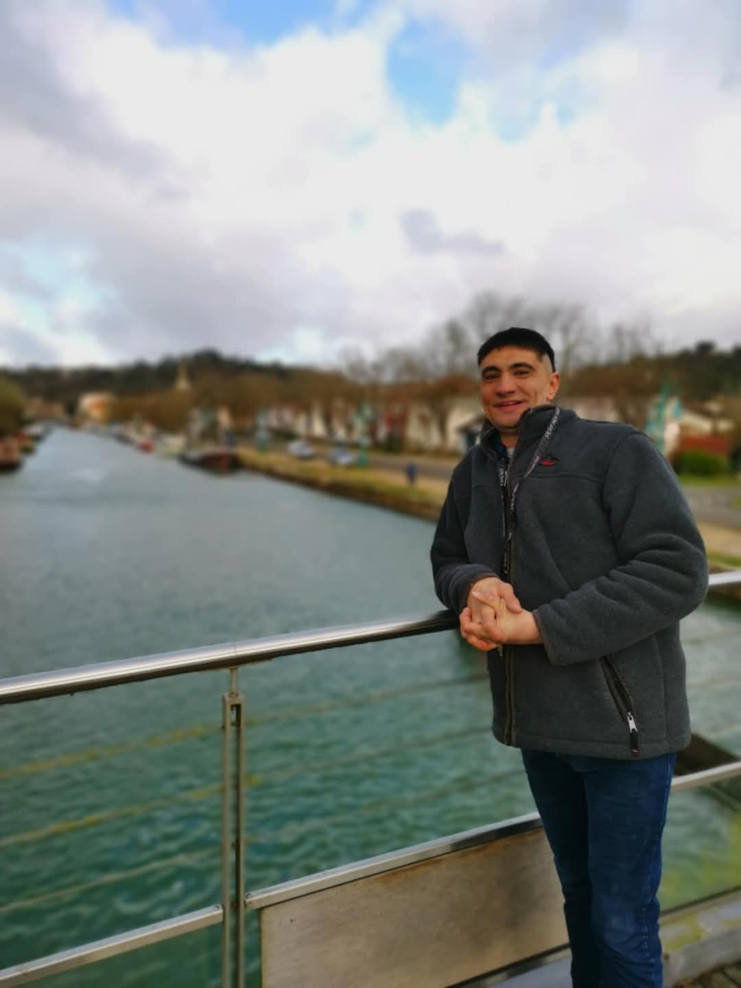 Profil de Armin, 35 ans, Speed Dating Belgique à Schelle